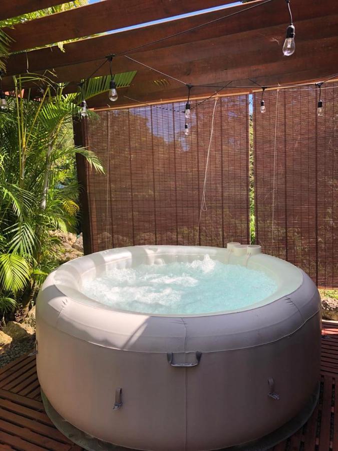 Eden Chalet, Spa Privatif เลส์อาบิมส์ ภายนอก รูปภาพ