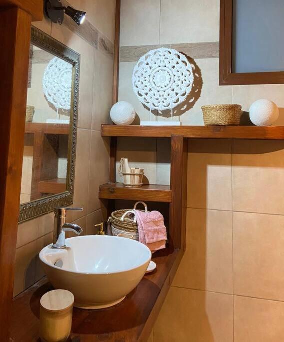 Eden Chalet, Spa Privatif เลส์อาบิมส์ ภายนอก รูปภาพ